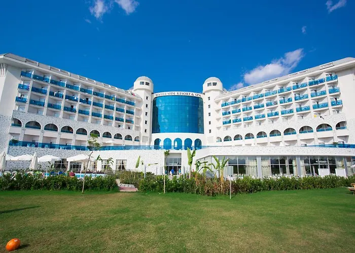 Water Side Resort & Spa